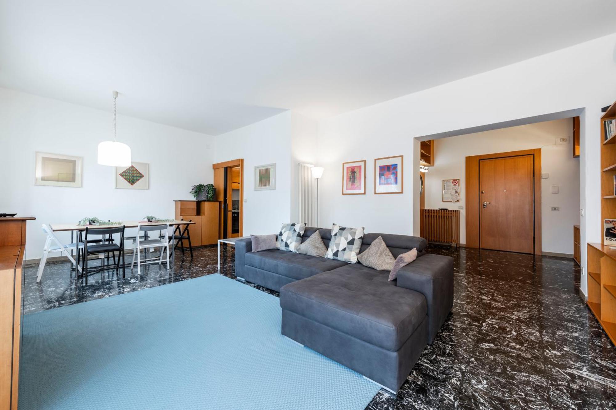 Apartment Riverview Luxury Flat Verona